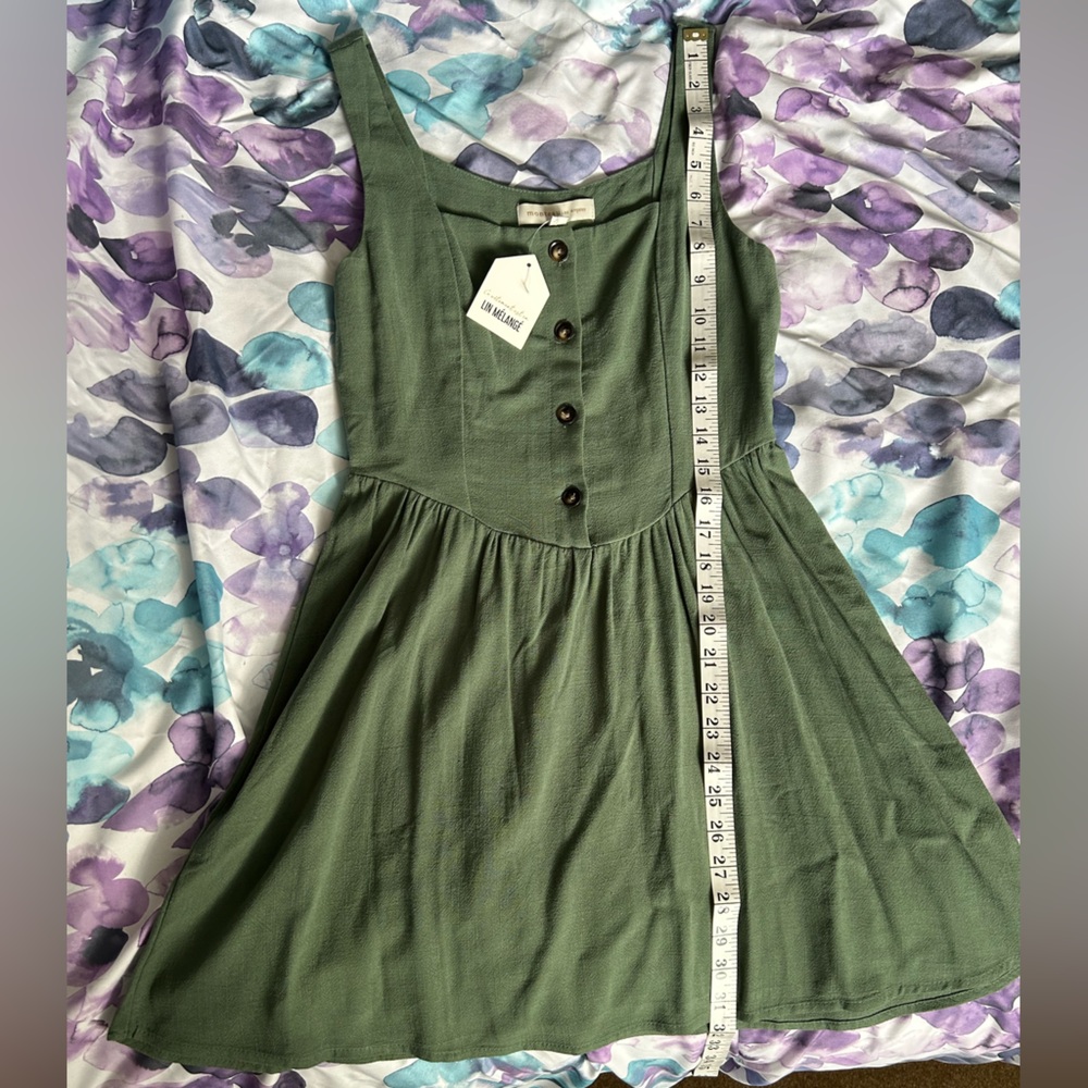 Monteau Forest Green Button-Front Midi Dress - Picture 8 of 12